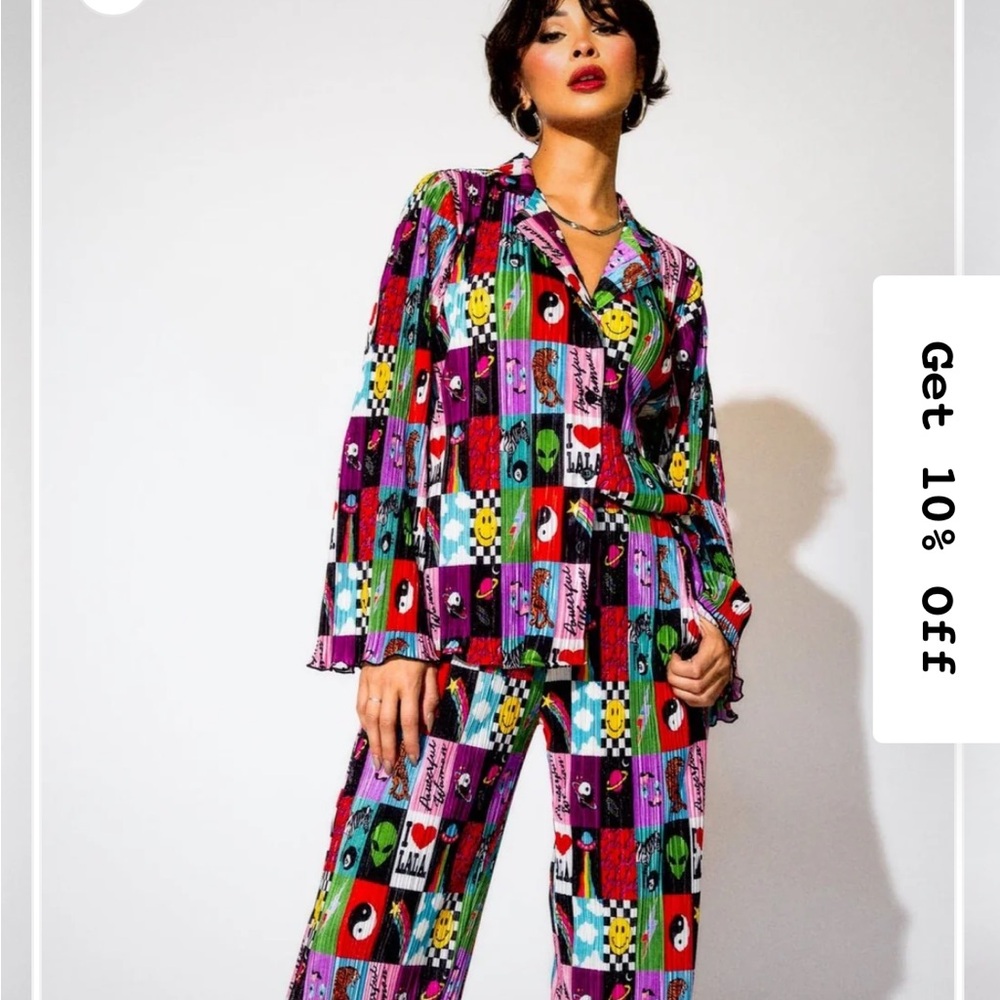 Dressed in LALA Long Sleeve Plissé Set in Be your self patchwork